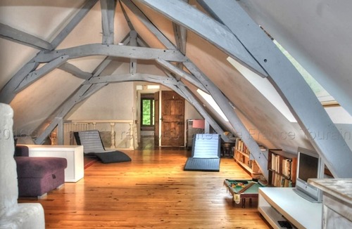 Continvoir House | Gite Continvoir, 3 bedrooms, 10 persons