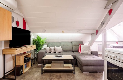 Gertwiller Apartment | 'Gîte Cosy' Apartment with Mountain View, Wi-Fi and Air Conditioning