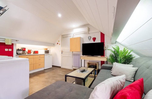 Gertwiller Apartment | 'Gîte Cosy' Apartment with Mountain View, Wi-Fi and Air Conditioning