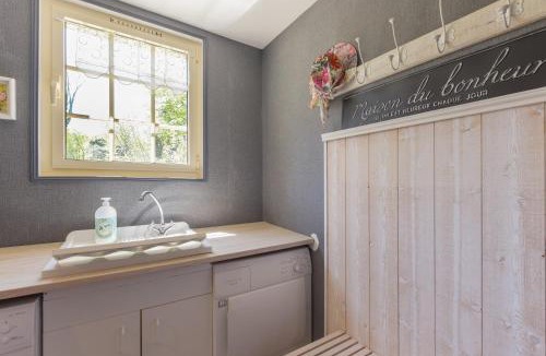 Lagarde House | Gite Cottage de la Douloustre