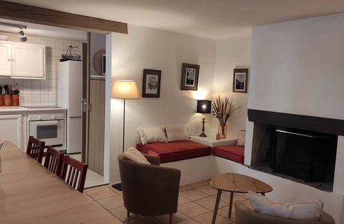 Salleles-Cabardes Other | Gite Cour: family house 10 people