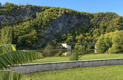 Laifour House | Gite d'arnaud & emilie