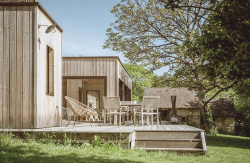 Saint-Hilaire-les-Places House | Gîte de Cybèle, swimming pool, wifi and charm in the heart of the Limousin countryside
