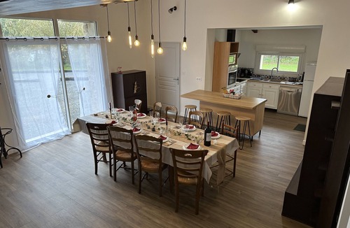 Saint-Maurice-la-Clouere House | Gite de la treille