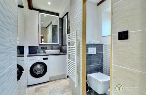 Joyeuse House | gite dans hameau en bord de rivière
