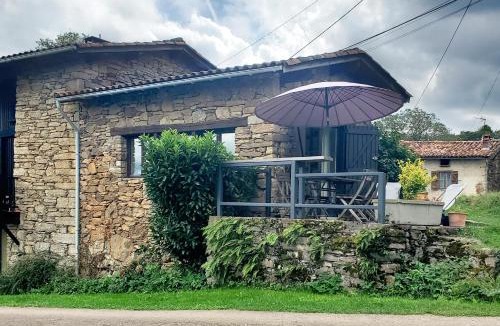 Castelnau-Durban House | Gite dans un hameau de charme