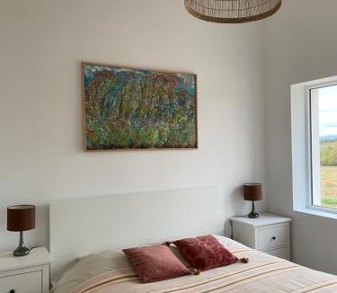 Beziers Apartment | Gite de 2 à 5p piscine sur domaine 3Ha