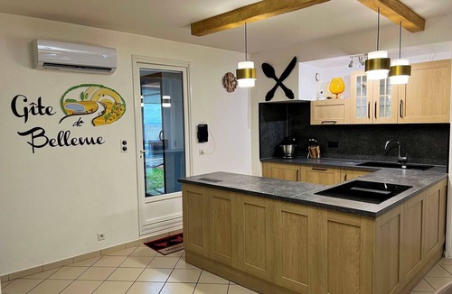 Bergesserin House | Gîte de Bellevue with indoor pool