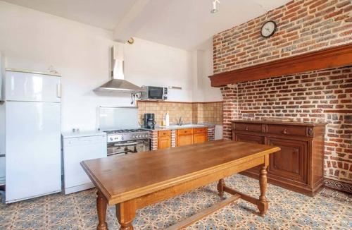 Aix-Noulette House | Gite de campagne, wifi, 12 pers, parking gratuit