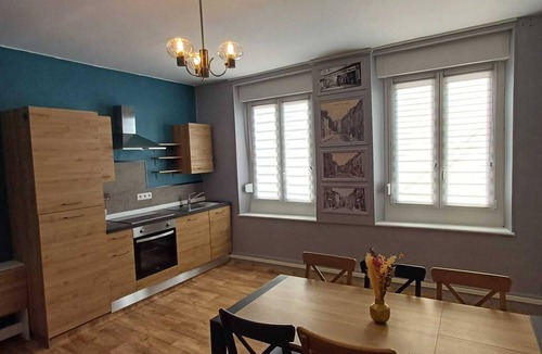 Stenay Apartment | Gite de Caractère 2ch 6pers Stenay 55