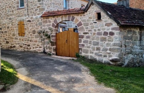 Puy-d'Arnac House | GITE DE CARACTERE CHEZ CELINE