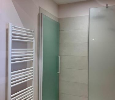 Saint-Leonard House | Gite de charme avec piscine - a charming cottage gite with swimming pool