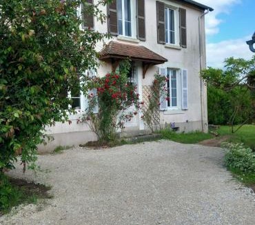 Avallon House | Gite de Chassigny