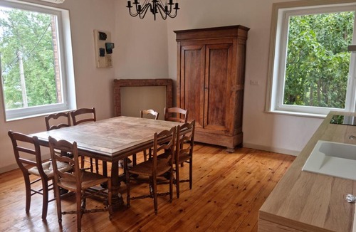 Chavanay House | Gite de cuminaille