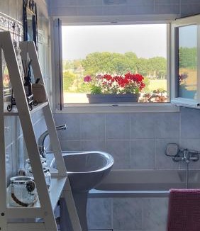 Saint-Aubin-de-Locquenay House | Gite de Lavardin