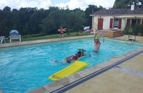 Saint-Genes-de-Lombaud House | Gite DE Montval - Saint-genes-de-lombaud