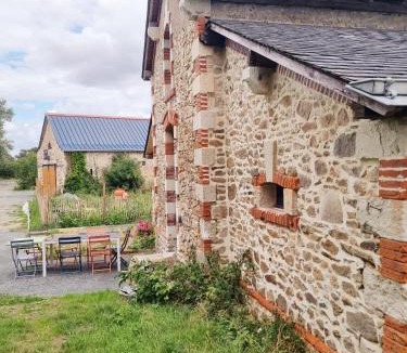 Saint-Lambert-la-Potherie House | Gite de l'Archerie classé 4 étoiles, 9 personnes