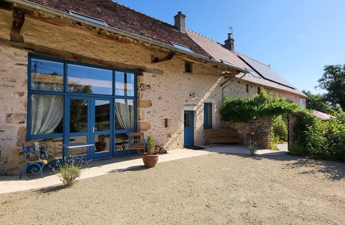 Saint-Marcelin-de-Cray House | GITE DE LA HULOTTE