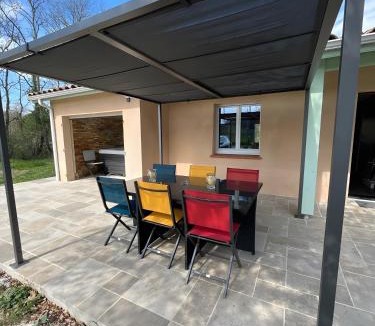 Roquemaure House | Gite De Gabi