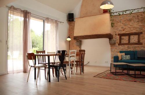 Neuville-sur-Sarthe House | Gite de groupe "Le Réveillon"