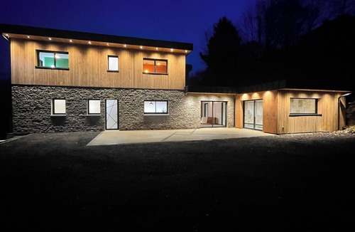 Saint-Saens House | Gîte de l'Epinay "Myrtille" with indoor pool for year-round enjoyment!