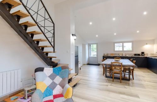 Les Salles-De-Castillon House | Gite de Lamour