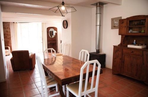 Varennes House | Gite De L'Olivier - Varennes