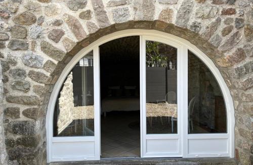 Aubenas Bed & Breakfast | GITE DE LA CAPPELLA - CHAMBRE D'HÔTES A VOLTA