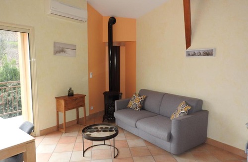 Chiroubles Apartment | gite de la chouette