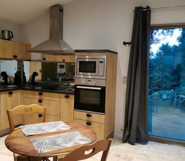 Solerieux House | Gite de la Colline - 4 pers