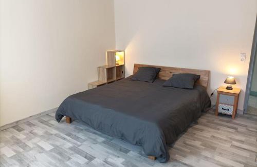 Vailly-sur-Sauldre House | Gite de la Croix de la Passion