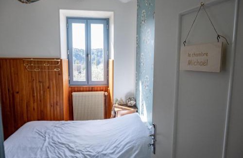 Ribes Hotel | Gite de La Cueille - Suite Groupe de 2 à 8 pers