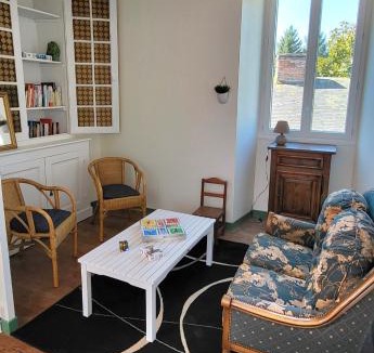 La Bazouge-des-Alleux House | Gite de la Fontaine