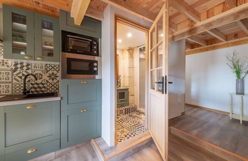 Deneze-sous-Doue Apartment | Gite de la Ferme du Château 2 - Studio Climatisé