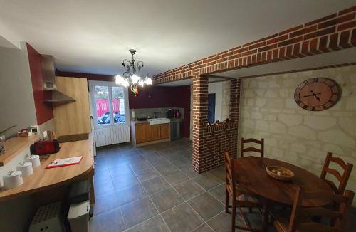 Lucay-le-Male House | Gite de la Guernouille