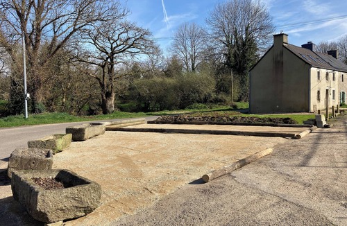 Berrien House | Gite de la mare aux sangliers