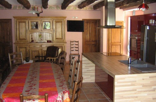 Rieupeyroux Cottage | GITE DE LA MAYNOBE - QUIET AND COMFORT