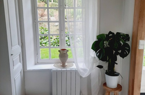 Clecy House | Gite de la petite suisse "CAPUCINE"