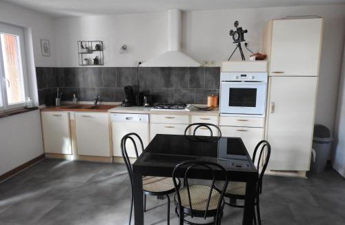 Saint-Lattier House | Gite de La Pierre Verte