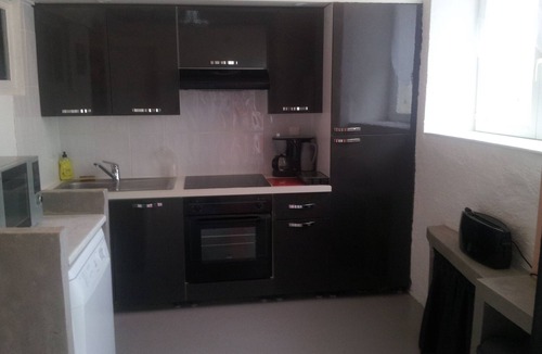 Padern Cottage | Gite de La Roche Cathare