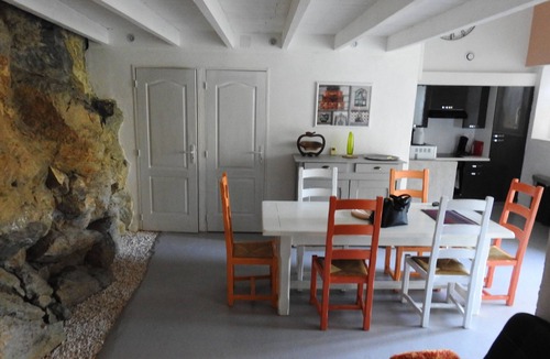 Padern Cottage | Gite de La Roche Cathare