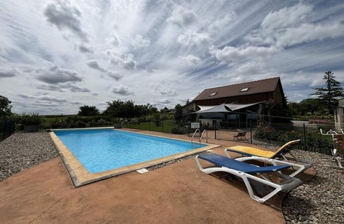 Louchy-Montfand House | Gite de la roseraie