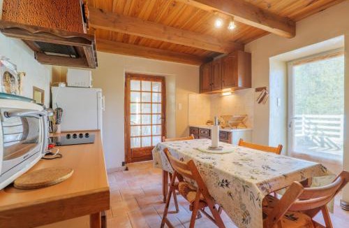 Banne House | Gite de la Troulière