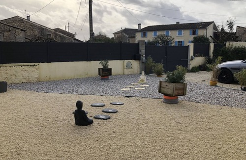 Bois House | GITE DE LA VALLEE SACREE