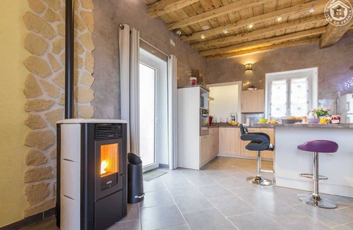Champagneux House | GITE DE LA VIOLETTE - CHAMPAGNEUX