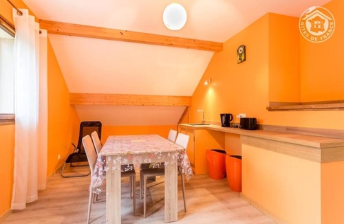 Les Marches House | Gite DE Maltaverne - LES Marches