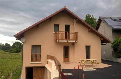 Les Marches House | Gite DE Maltaverne - LES Marches
