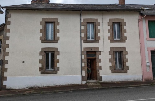 Saint-Dizier-Leyrenne House | Gite de Marcella