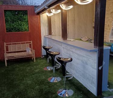 Marthon House | Gite De Marthon, 10 Personnes