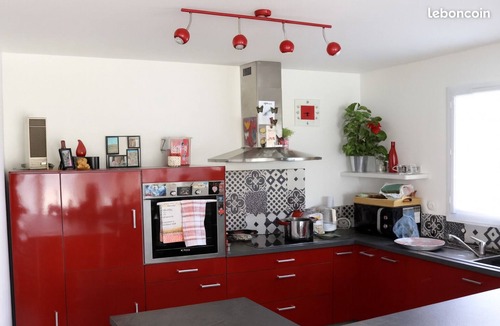 Camaret-sur-Aigues House | Gite de Mina, we welcome you and your pet.